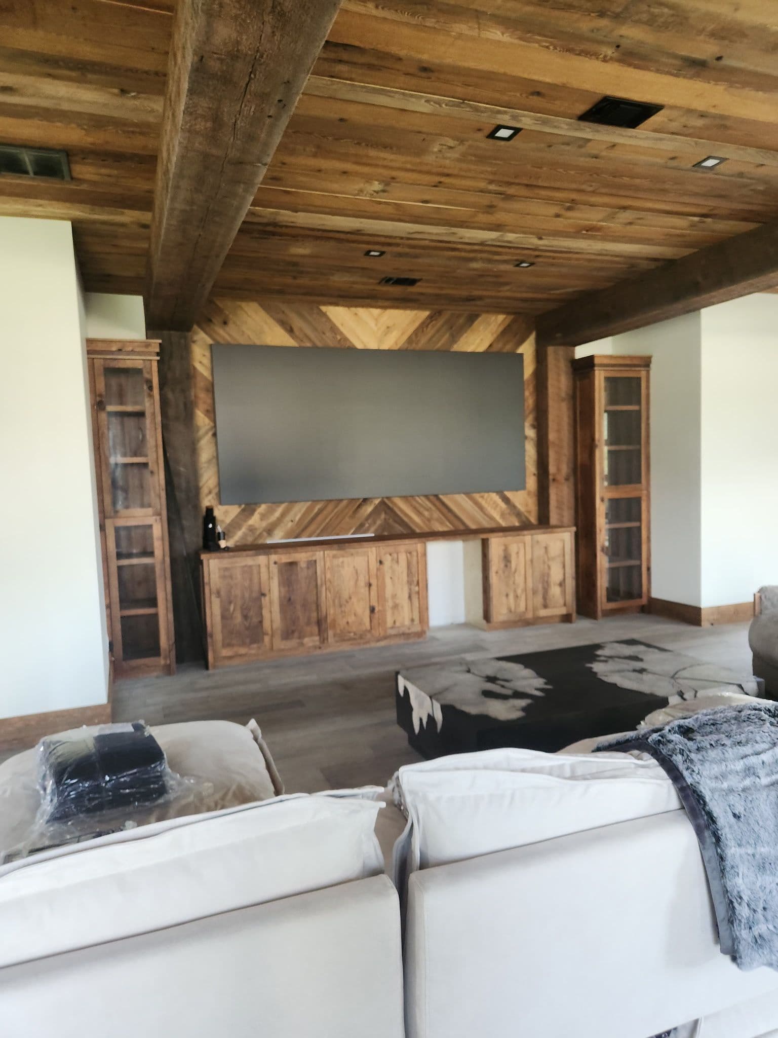 Gallery photos for Custom Mirror and Cabinet Glass Installation for a Home Gym: Image #1