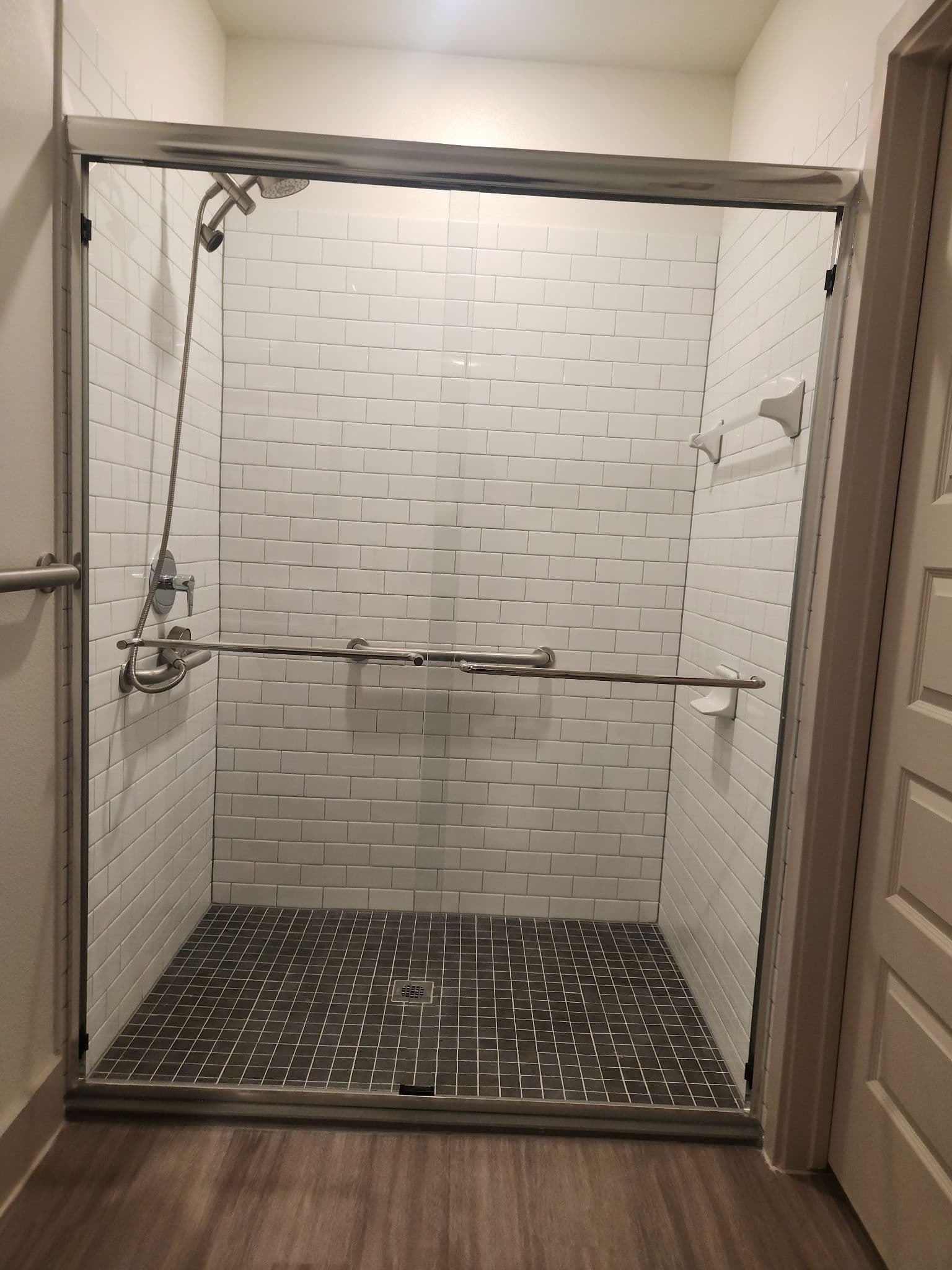 Gallery photos for Frameless Shower Doors and Enclosures That Actually Fit Your Space: Image #3
